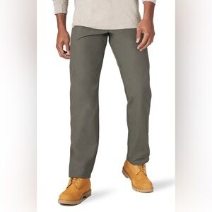 Wrangler Men's Workwear Technician Army Green Pant 34 x 32
